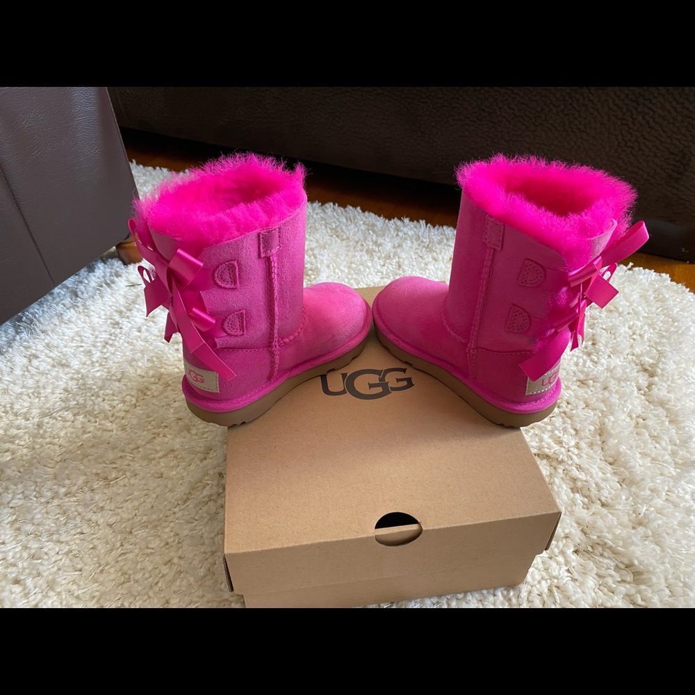 Bailey Bow II Water Resistant Genuine Shearling Boot